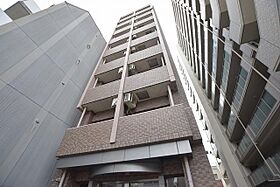 プレサンス西心斎橋  ｜ 大阪府大阪市西区南堀江２丁目（賃貸マンション1K・5階・24.40㎡） その1