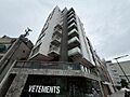 アーバンフラッツ湊町(旧La Douceur湊町)