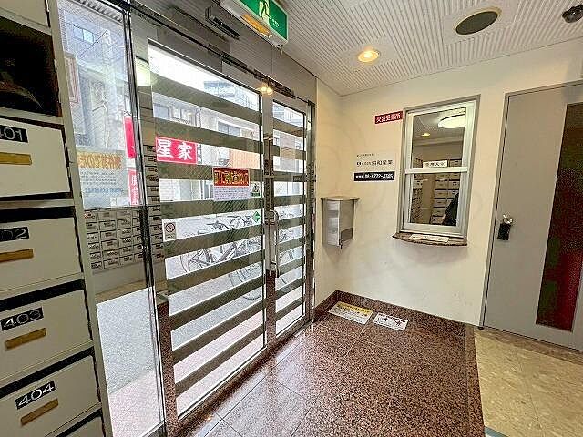 エントランス