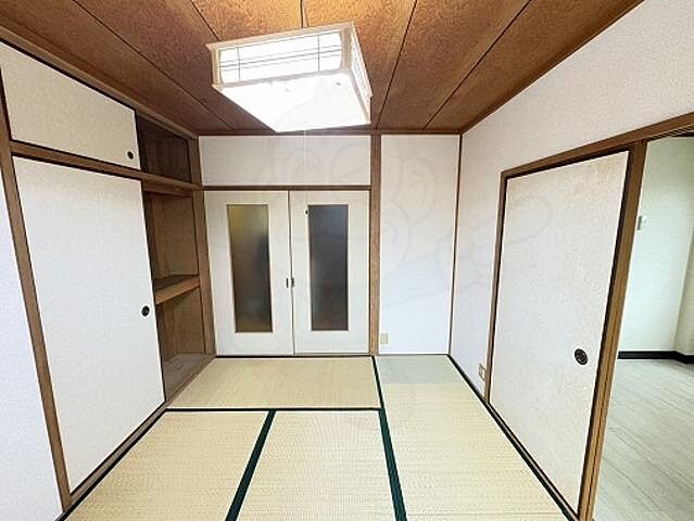 寝室