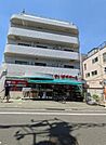 まいばすけっと 徒歩6分。 460m