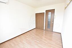 エムオーシービレッジ