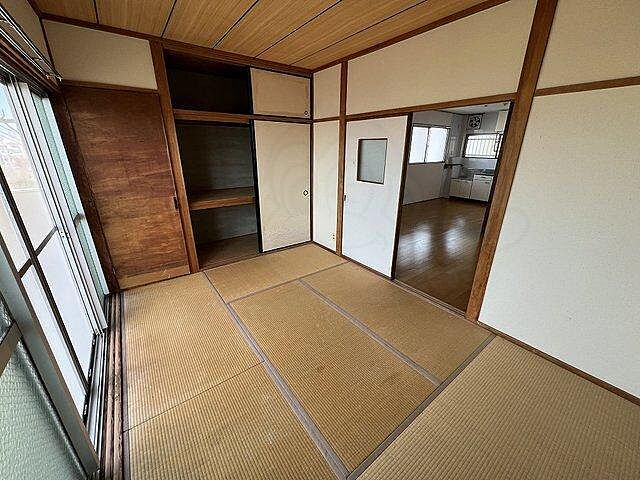 寝室