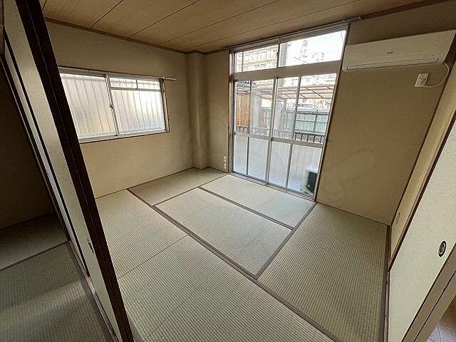 寝室