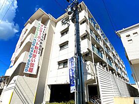 来春入居アートプラザ京田辺2 201 ｜ 京都府京田辺市三山木中央6丁目9-2（賃貸マンション1K・2階・27.04㎡） その1