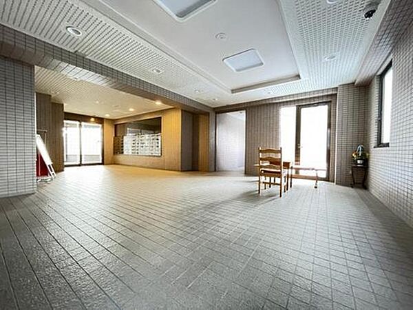 エントランスを拡大表示