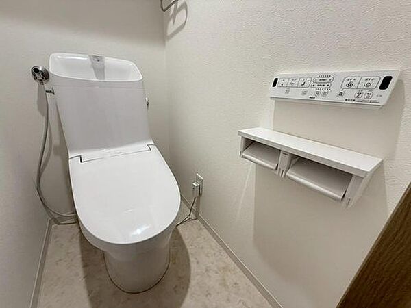 トイレを拡大表示