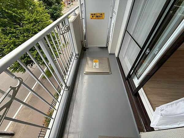 バルコニーを拡大表示