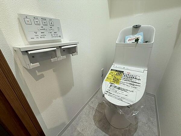 トイレを拡大表示