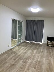 アーバンＫＳ 102 1階3LDKのリビング/ダイニング