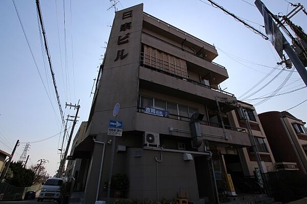 日東ビル 402｜兵庫県西宮市南越木岩町(賃貸マンション2LDK・3階・59.00㎡)の写真 その1