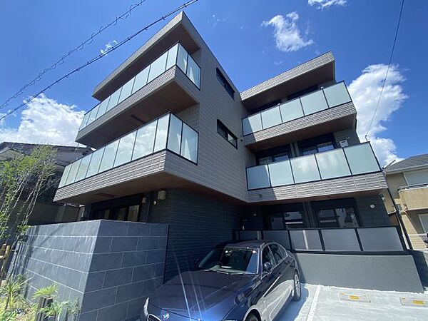 ＨＥＢＥＬ　ＭＡＩＳＯＮ　甲子園 201｜兵庫県西宮市上鳴尾町(賃貸マンション2SLDK・2階・89.50㎡)の写真 その1