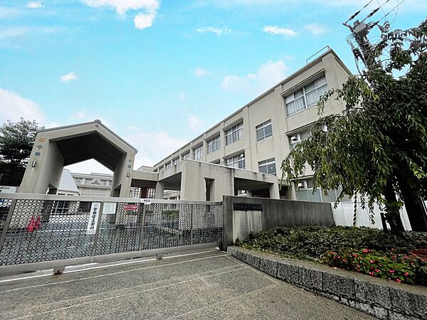 画像17:神戸市立魚崎小学校