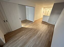 Ｔｉｍｂｅｒ−ｈａｒｅ　ｓｈｉｏｅ 203 2階1LDKのリビング/ダイニング