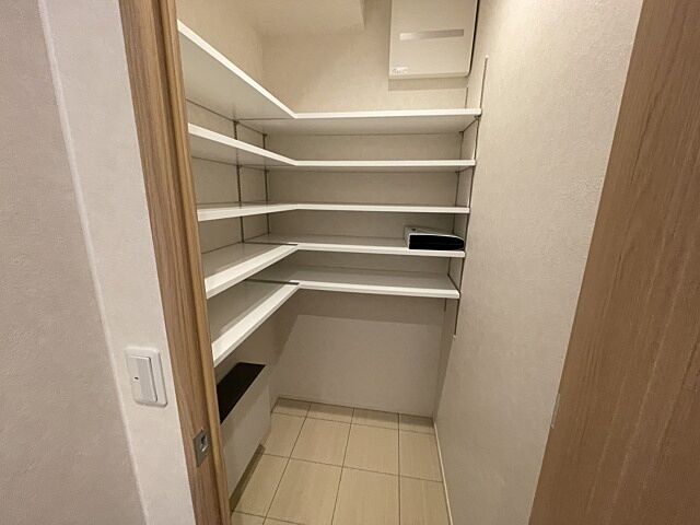 収納