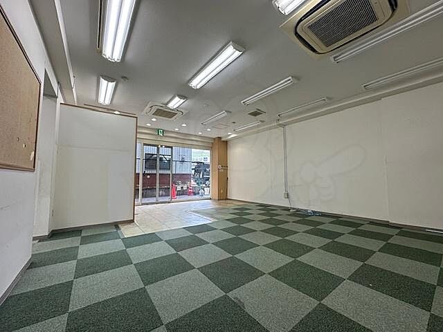 室内