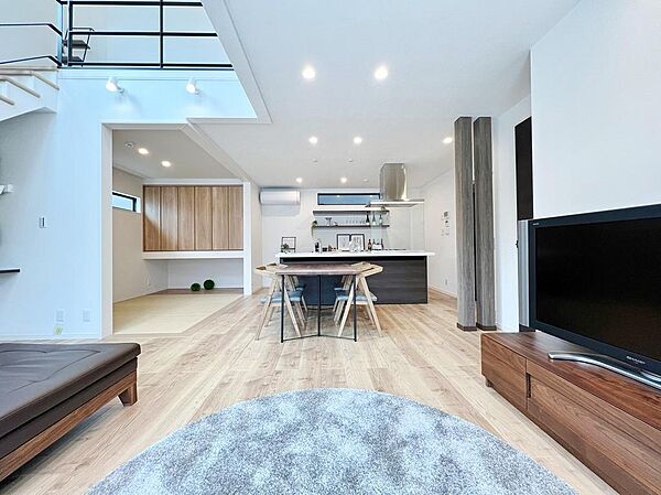 リビング/ダイニング