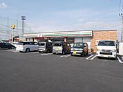 セブンイレブン(725m)