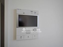 安心のTVモニター付きインターホン