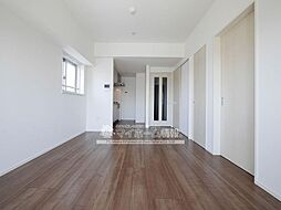 プレミアムタワー佐賀駅北 205 2階1LDKのリビング/ダイニング