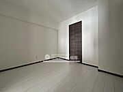 ※内観写真は1002号を引用しており、内装が異なる場合がございます。