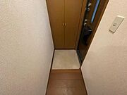収納たっぷりの靴箱