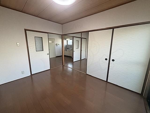 寝室