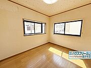 優しい光と心地良い風の通り抜けるお部屋