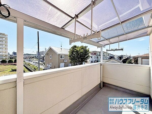 バルコニーを拡大表示