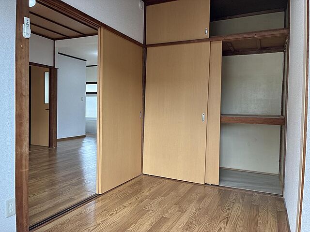 洋室