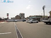 ファミリーマート新潟天神尾一丁目店 799m