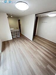 CLASSEUM幸西II 202