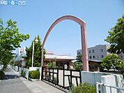 はじめ保育園 177m