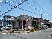 新潟船江町郵便局 423m