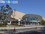 新潟市立中央図書館 657m