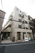西小山駅徒歩7分。オートロック付のマンション