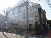 病院「前田病院まで540m」