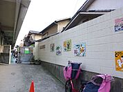 幼稚園、保育園「上荻保育園まで130m」