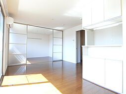 ル・ソレイユ 302 3階2LDKのリビング/ダイニング