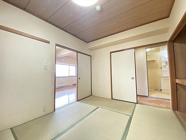 寝室