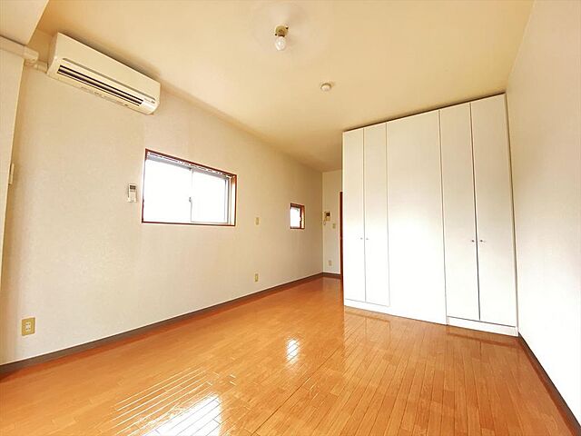 寝室