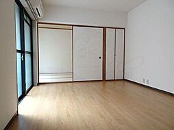 京阪本線 淀駅 徒歩6分の賃貸マンション 1階2LDKのリビング/ダイニング