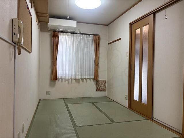 寝室