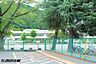 周辺：小学校 1400m あきる野市立五日市小学校