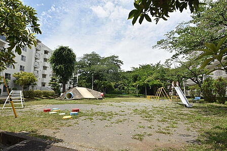 団地内公園
