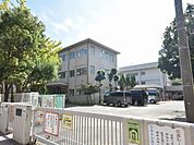 横須賀市立夏島小学校まで約 550m
