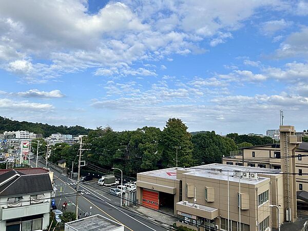 バルコニーを拡大表示