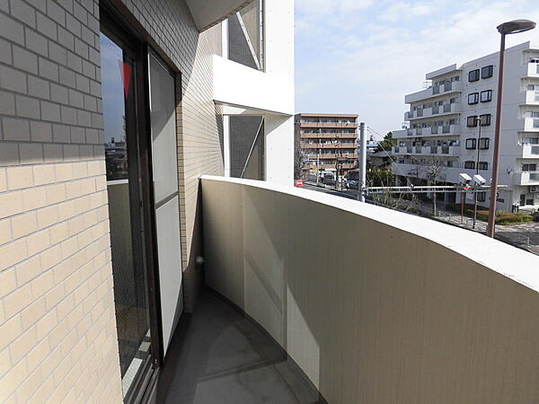 バルコニーを拡大表示