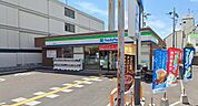 ファミリーマート 吹田豊津町店（77m）