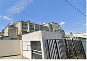 大阪市立三国中学校（1085m）